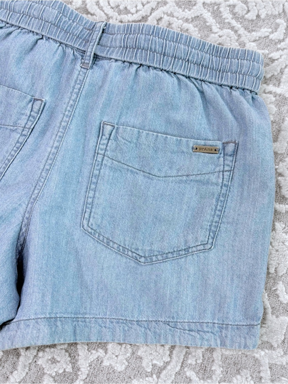 Prana Sunrise Peak Women’s Chambray Short - Picture 8 of 9